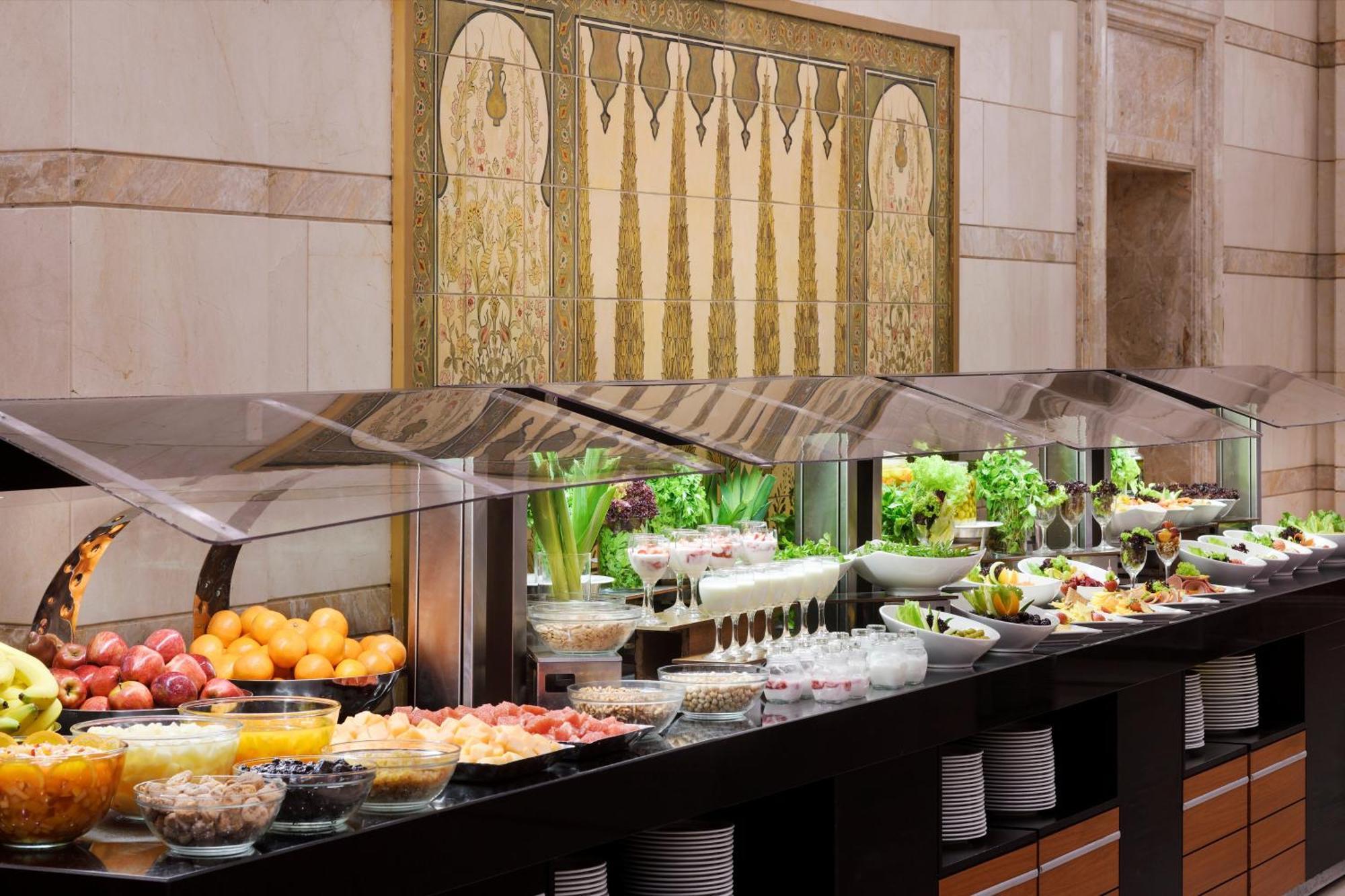 Intercontinental Dar Al Hijra Madinah By Ihg Hotel 5*