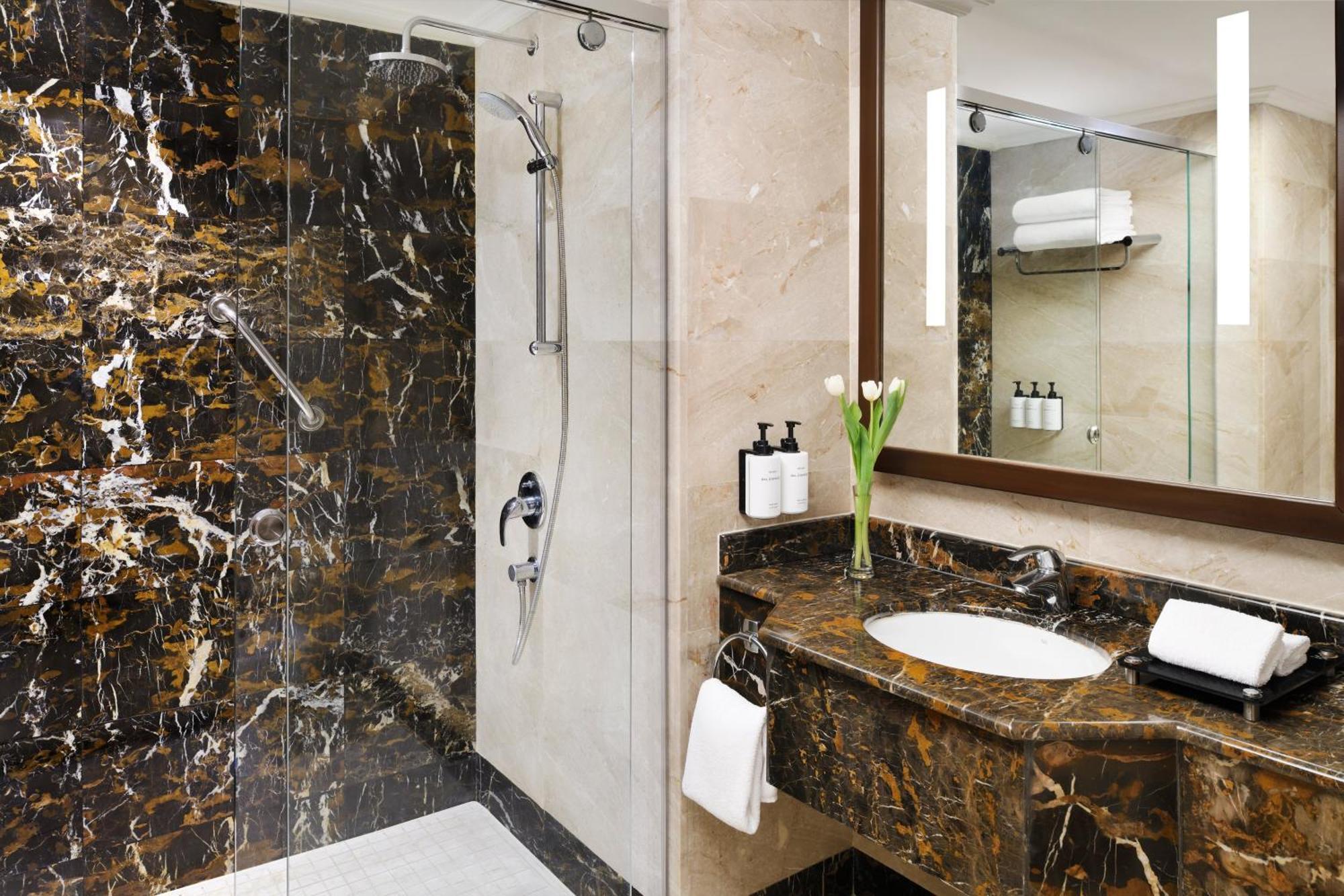 Intercontinental Dar Al Hijra Madinah By Ihg 5* Medina