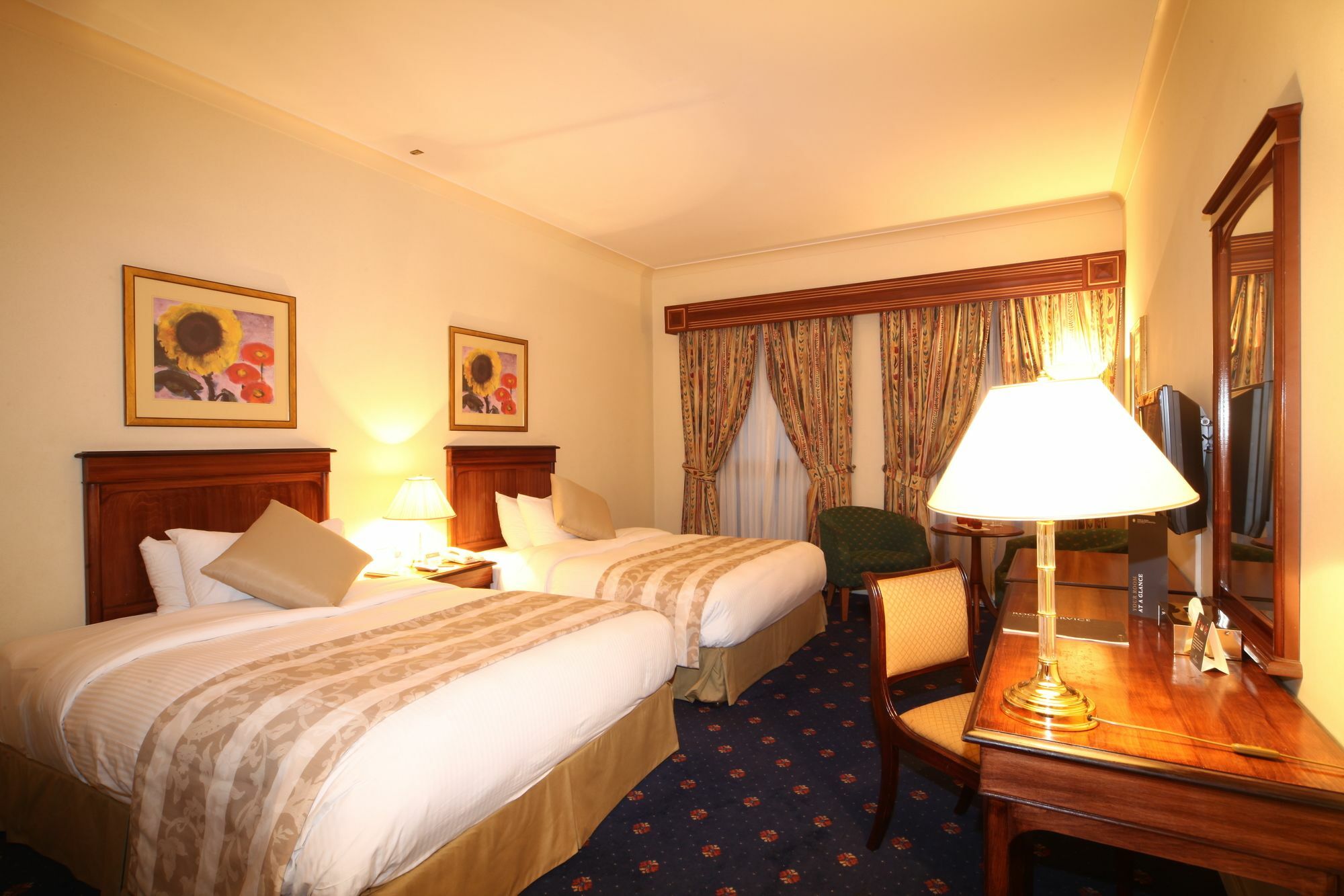 Intercontinental Dar Al Hijra Madinah By Ihg होटल Medina